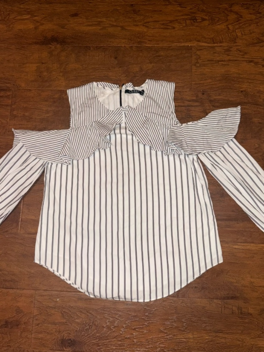 Lauren Ralph Lauren Striped Cold Shoulder Ruffle Bow Blouse Size MEDIUM